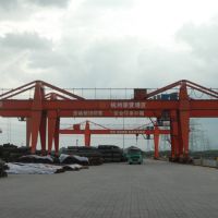 渭南起重機(jī)廠家生產(chǎn)供應(yīng)—MQ型門式起重機(jī)裝卸橋