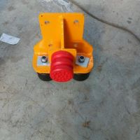 實拍！河南華研免焊接型歐式單梁200輪矩形方管梁頭用防脫軌