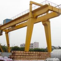 重慶龍門吊行車那個廠家質量好價格便宜