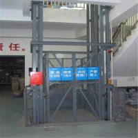 遼寧沈陽現(xiàn)場(chǎng)安裝液壓導(dǎo)軌貨梯