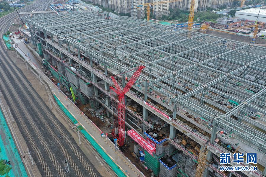 (經(jīng)濟(jì))(4)北京豐臺(tái)站一期北區(qū)主體結(jié)構(gòu)封頂