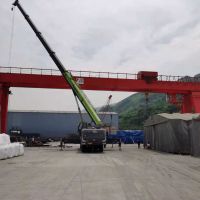 攀枝花雙梁龍門(mén)吊施工現(xiàn)場(chǎng)