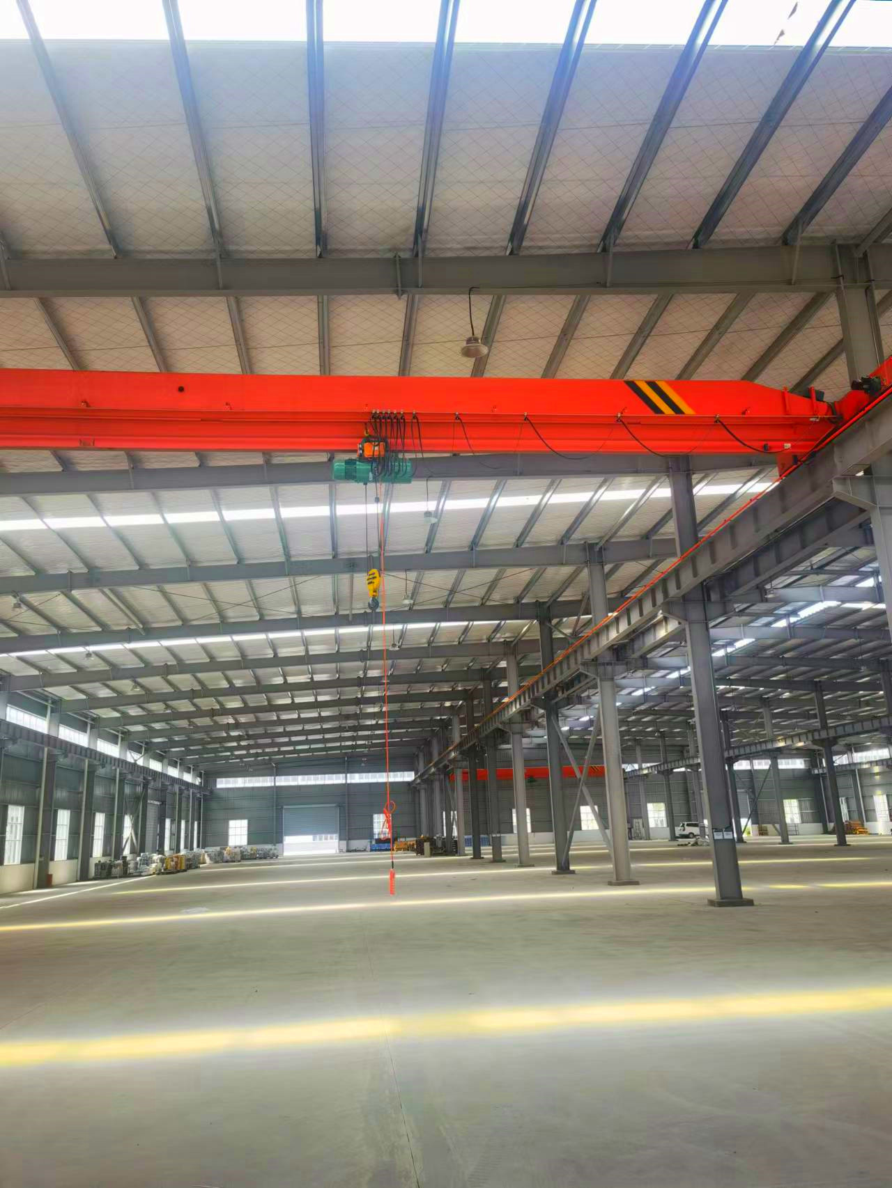 成都5t起重機(jī)行車(chē)龍門(mén)吊行車(chē)廠家四川起重設(shè)備