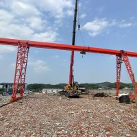 湖北省宜昌市當(dāng)陽市龍門吊，行吊，門式起重機(jī)