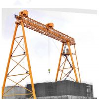 濟南抓斗門式起重機