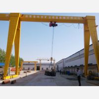 MH型電動葫蘆門式起重機（包廂式）