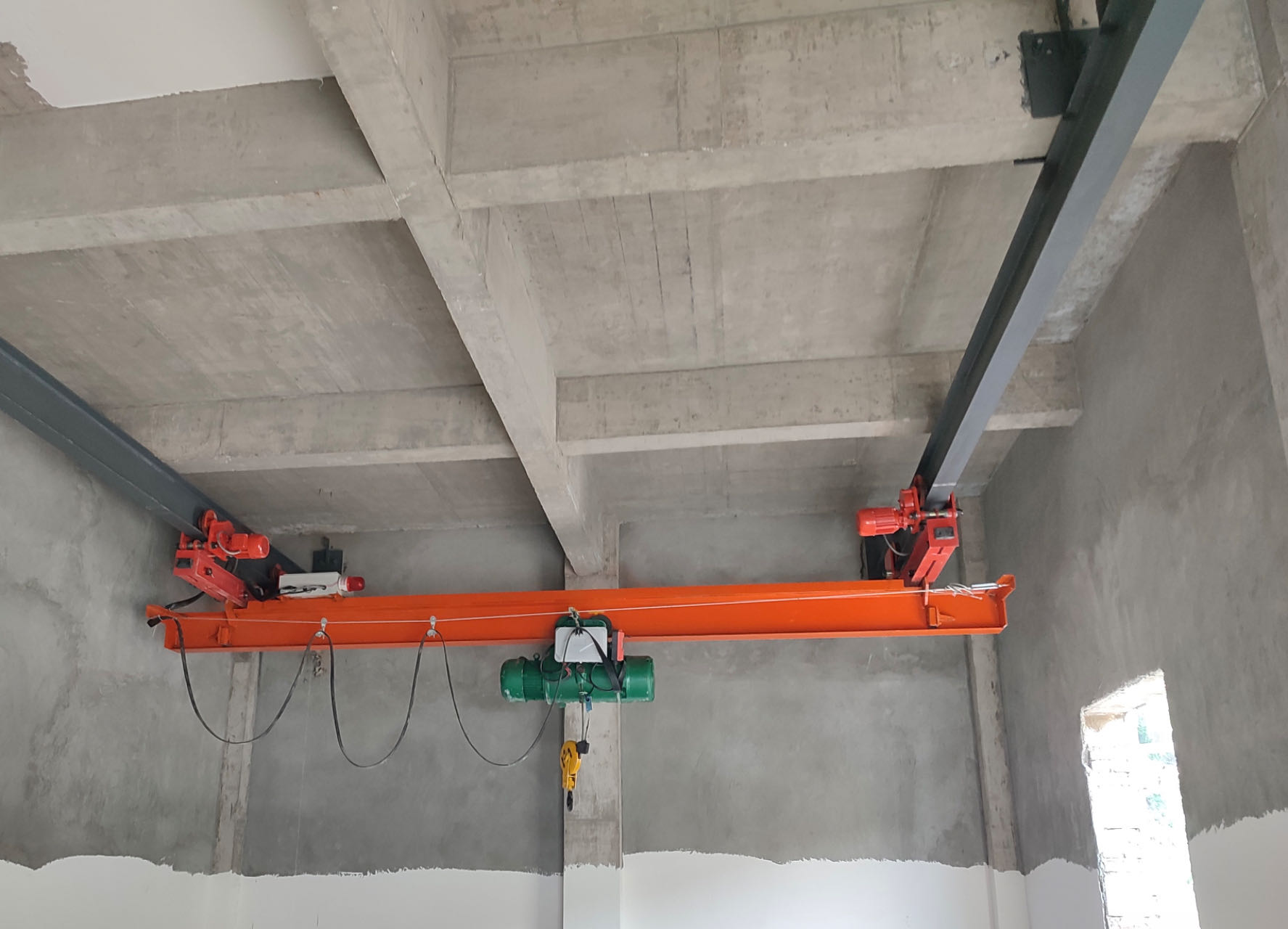 云南昆明起重機｜昆明行車｜昆明橋式單梁起重機安裝維保